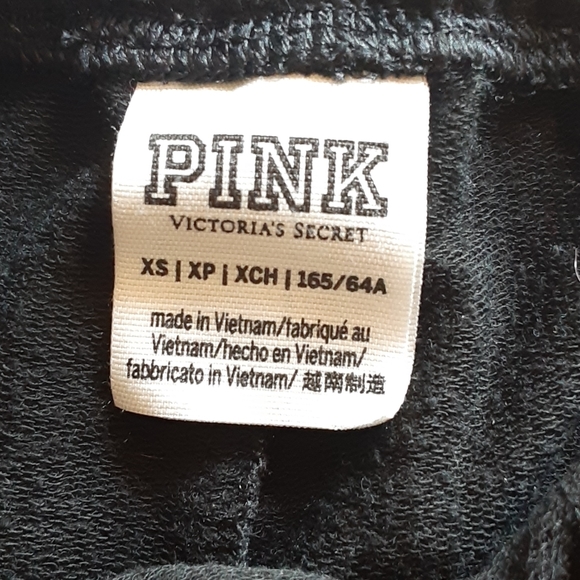 Pink shorts - Picture 3 of 3